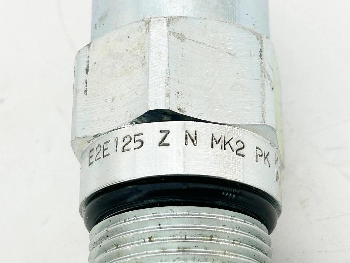 New Parker E2E125-Z-N-MK2-PK Control Valve