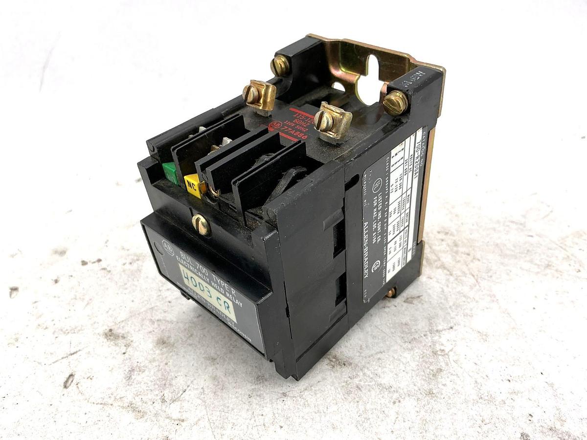 Used Allen Bradley 700-R200A1 Ser B Electrically Held Relay 110/120V 50/60HZ