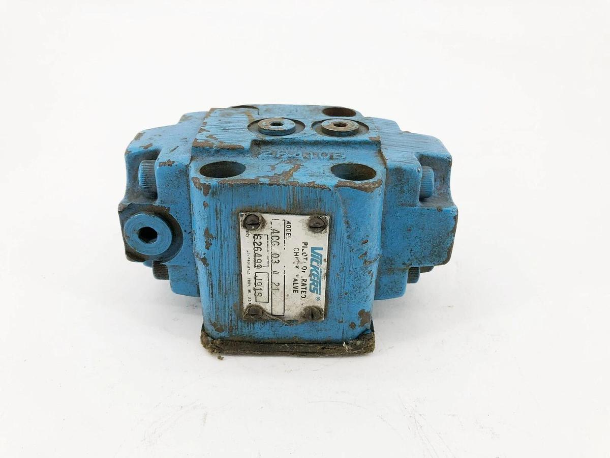 Used Vickers 4CG 03 A 21 Pilot Operated Check Valve 626499