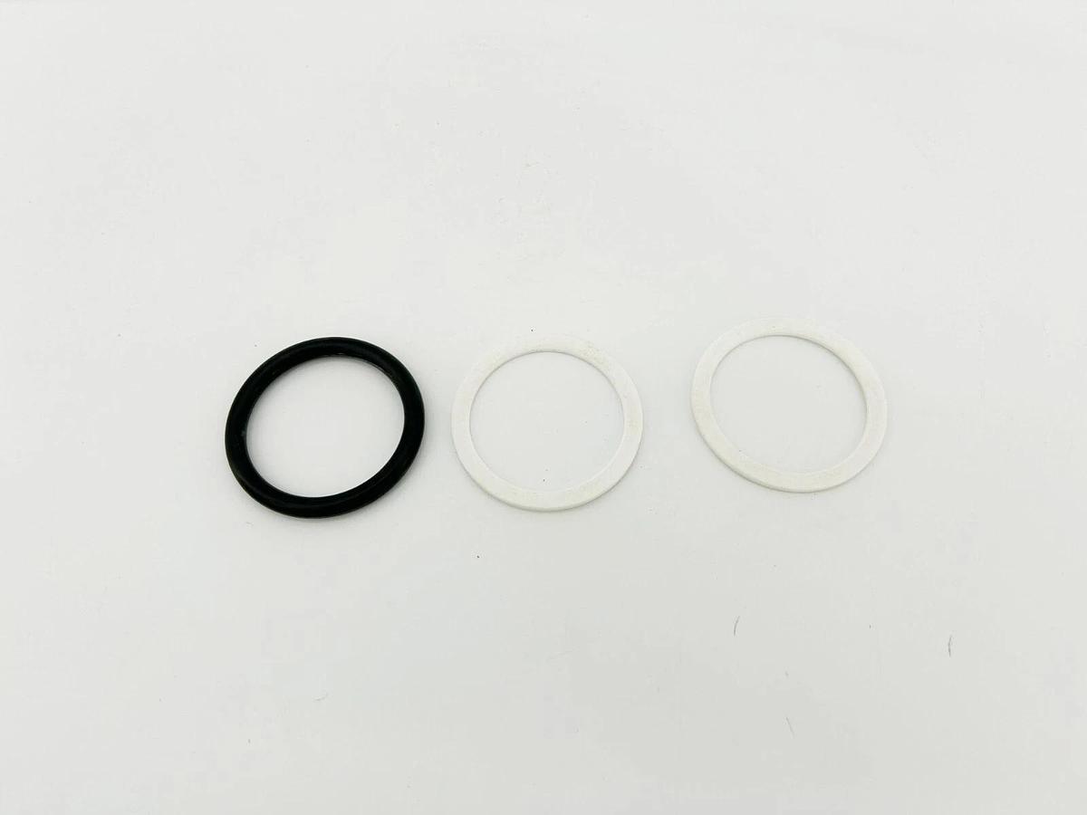 New UNN-44022-602 Oil Seal Kit