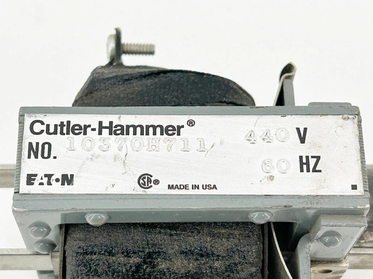 New Cutler Hammer 10370H711 Starter Solenoid 440V 60Hz