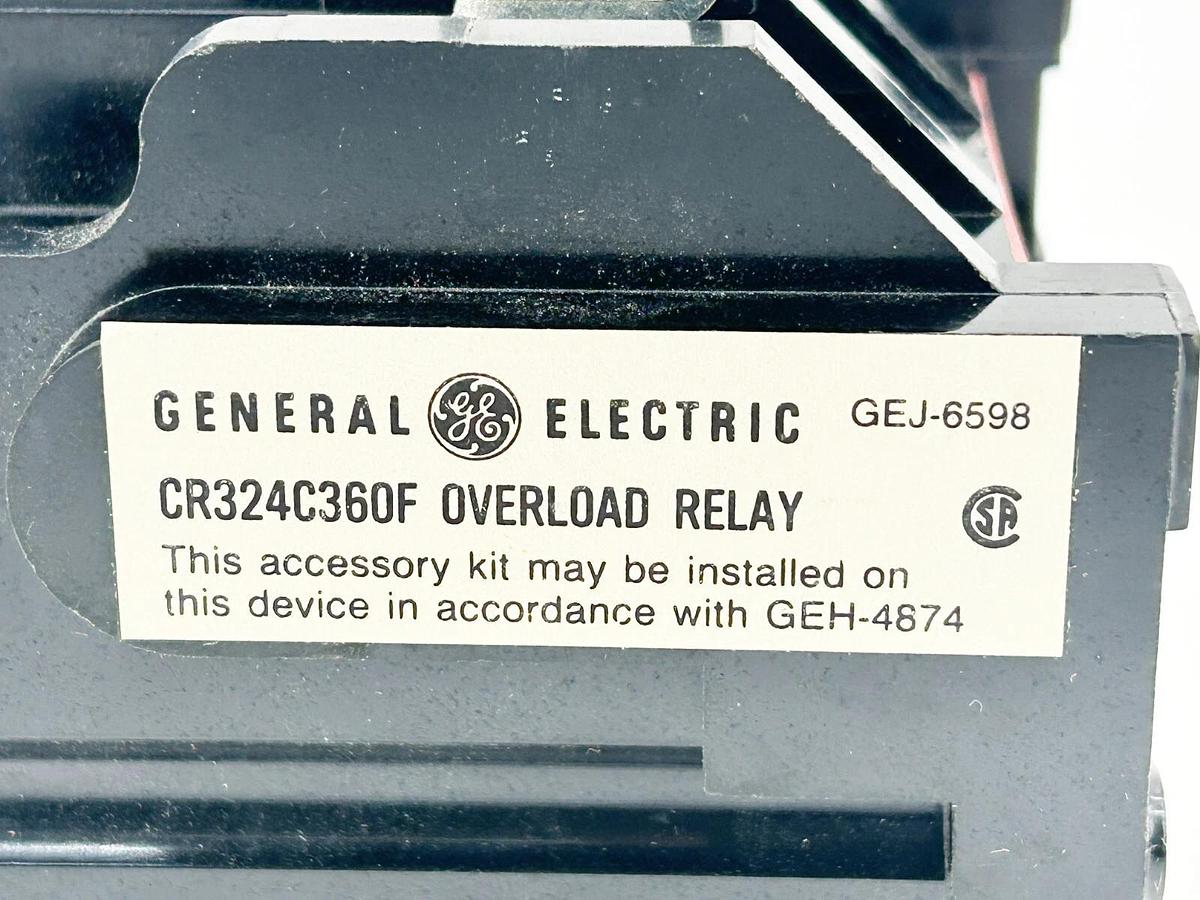 New General Electric CR324C360F Overload Relay NEMA Size 1 3 Leg Block
