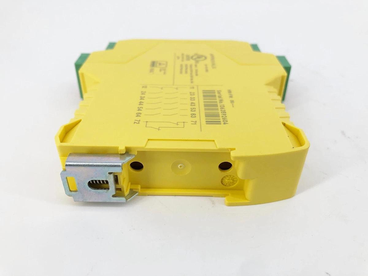 New Phoenix Contact PSR-SPP-24UC/URM4/5X1/2X2/B Extension Module 2981046