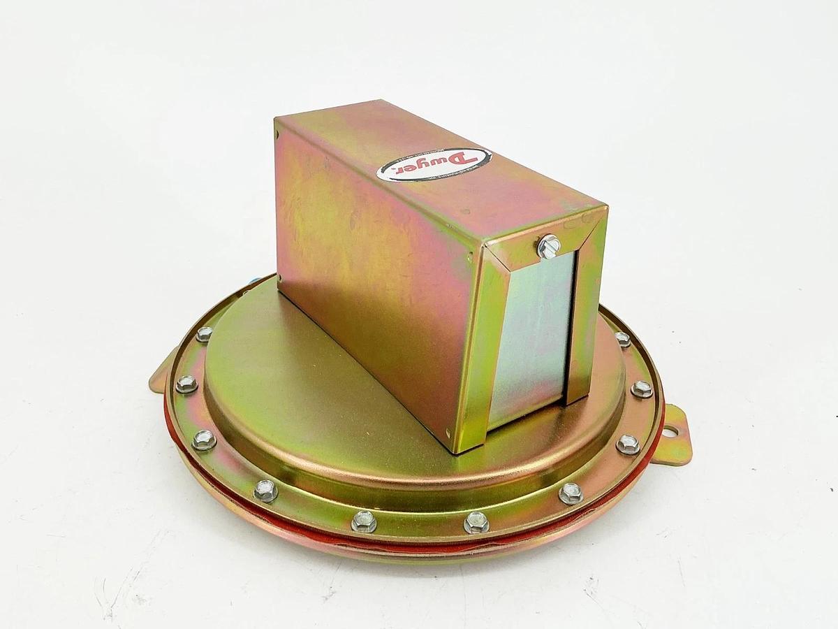 New Dwyer 1627-5 Pressure Switch T24Q