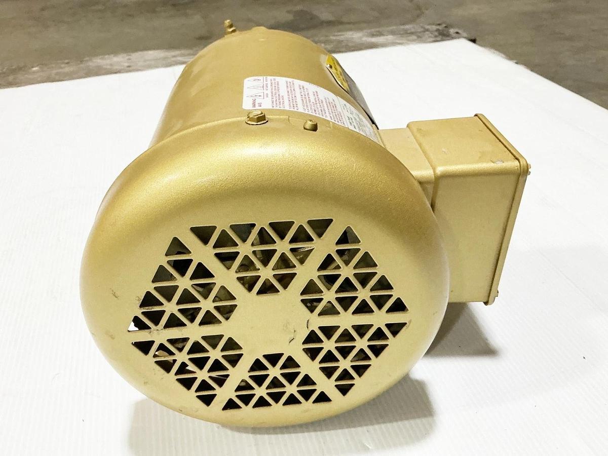 New Baldor EM3546T-5 Electric Motor 1HP 575V 3PH 1760RPM 35AA001M849G1