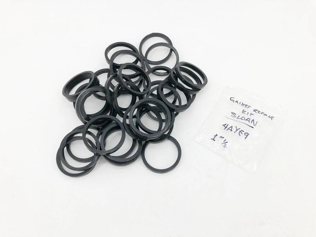 Lot of 40 New Sloan 4AYE9 Gaskets