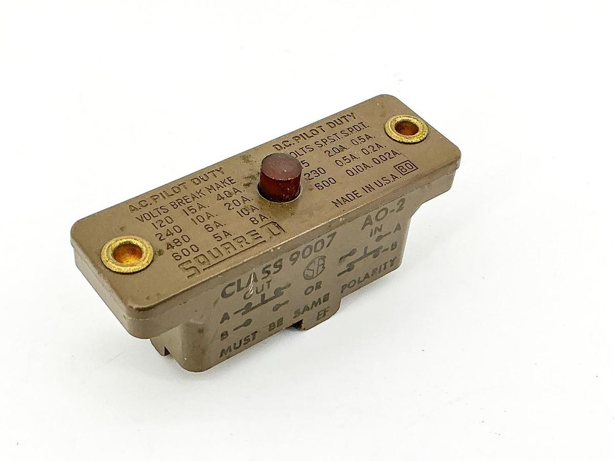 New Square D AO-2 Limit Switch Class 2 600V 15A - No Box