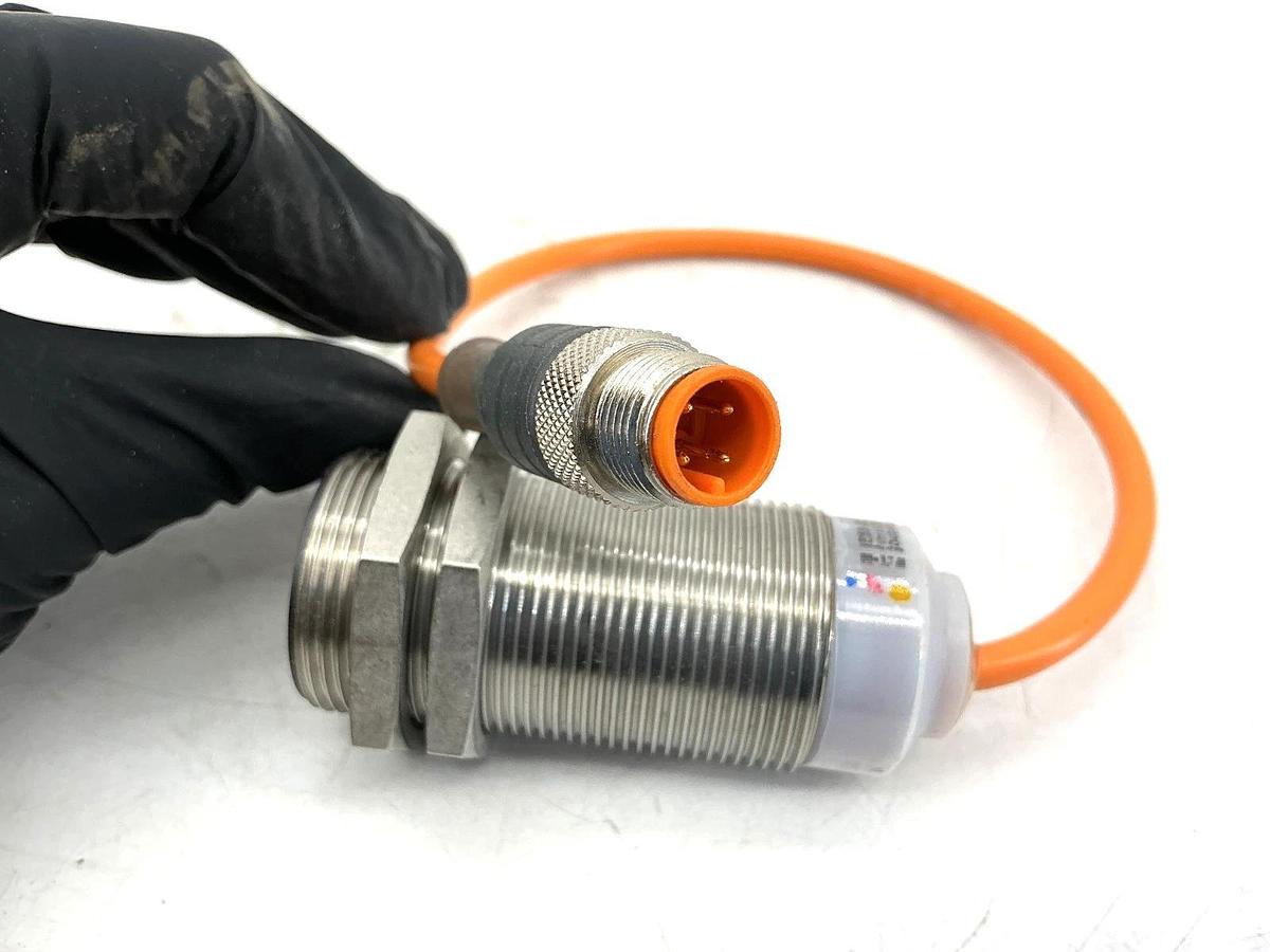 New Eaton Cutler-Hammer E59-A30A112D01P-CV Ser A5 Prox Sensor Sn=12mm 15-30VDC