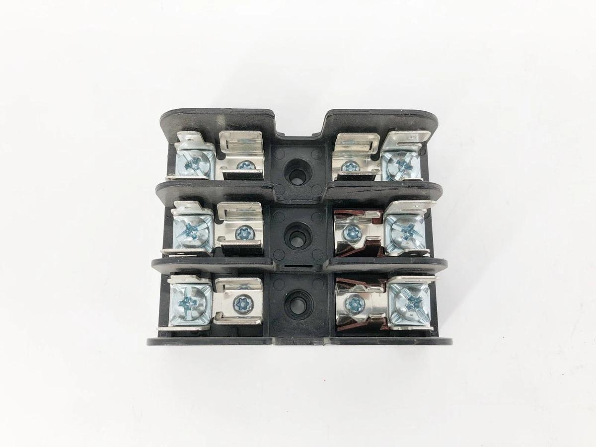 New Ferraz Shawmut 3032-SAB Fuse Holder 600V Class CC Fuses 30A 3P - No Box