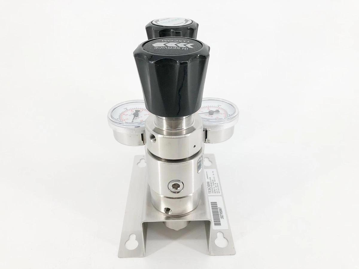 New Tescom CS-2263-241 Changeover Regulator 3500psi In 150psi Out - No Box