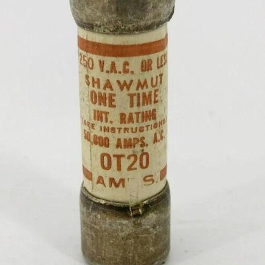 Lot of 8 New Gould Shawmut OT20 Fuses 20A 250VAC