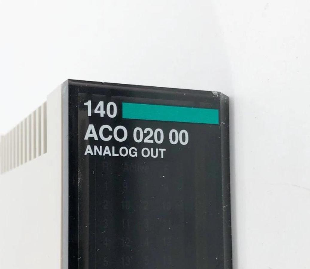 New Schneider Electric 140ACO02000 Analog Output Module 4CH Current Modicon