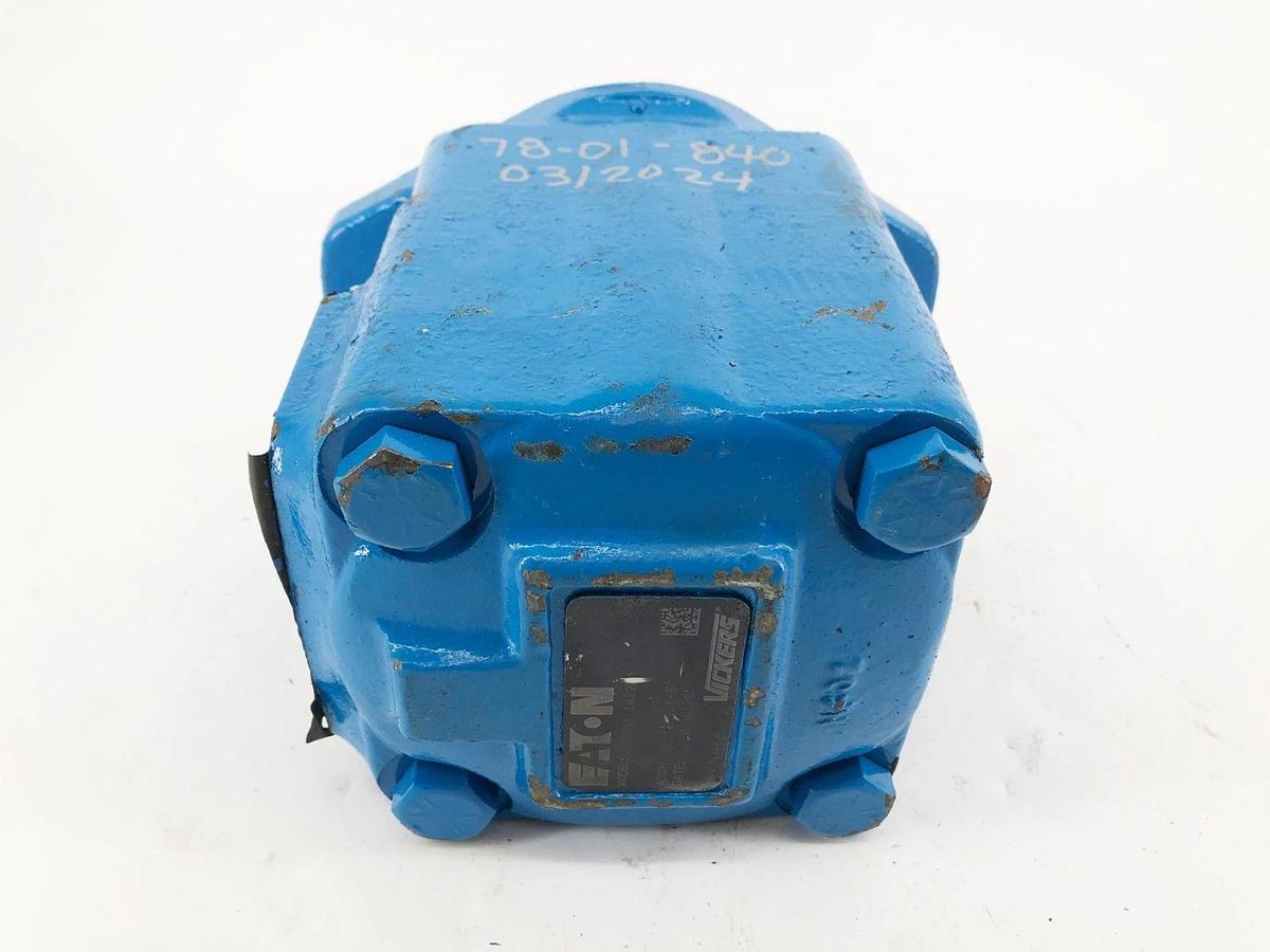 New Eaton Vickers 02-137126-5 Vane Pump 35V30A-1A22L - No Box