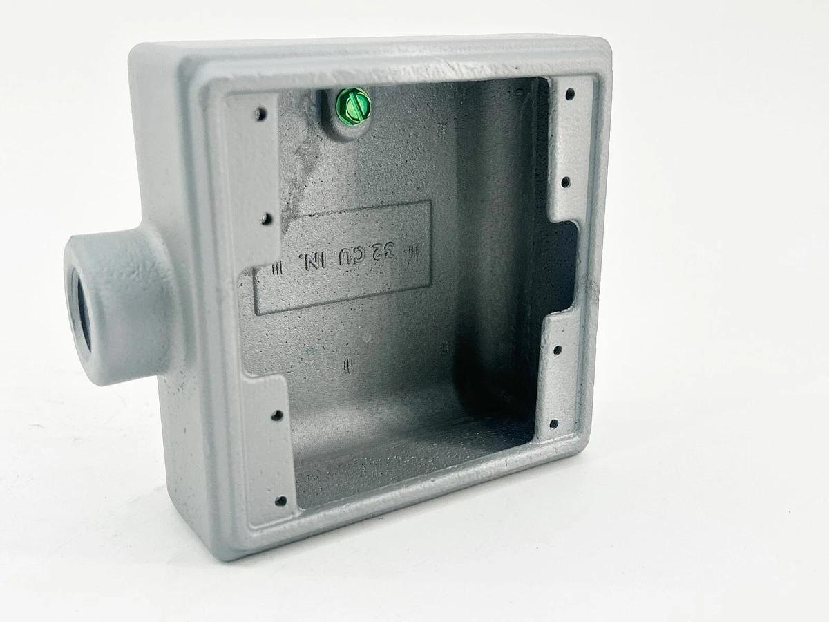 New Appleton FS250A Conduit Body 1/2" 10 FSE