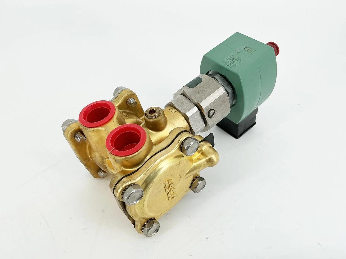New Asco SC8316G304MO Solenoid Valve 150PSI 1/2" 1.4W 24VDC