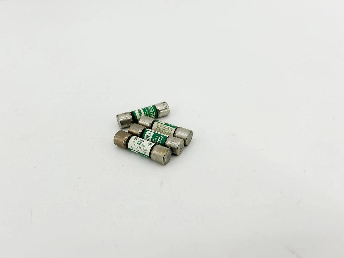 Lot of 4 New Fusetron FNM6/10 Fuses, 0.6A 250VAC