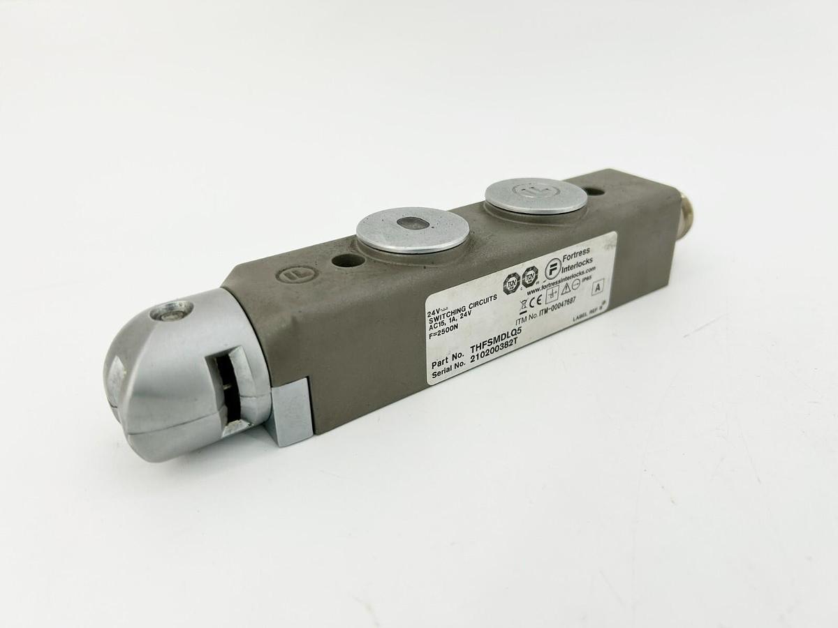 Used Fortress Interlocks THFSMDLQ5 Interlock Switch, 24VDC, 1A