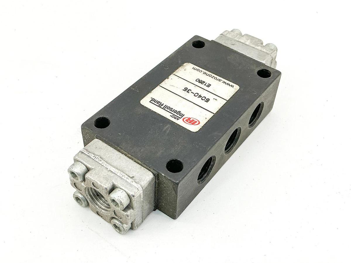 New Ingersoll Rand ARO 5040-35 Pneumatic Valve 2 Position 1/8" - No Box