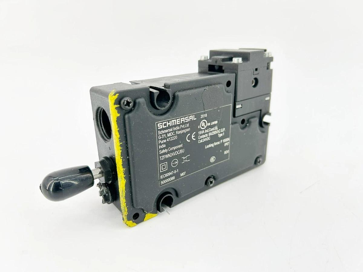 Used Schmersal TZFWN24VDC/BU Safety Switch, 250VAC, 8A