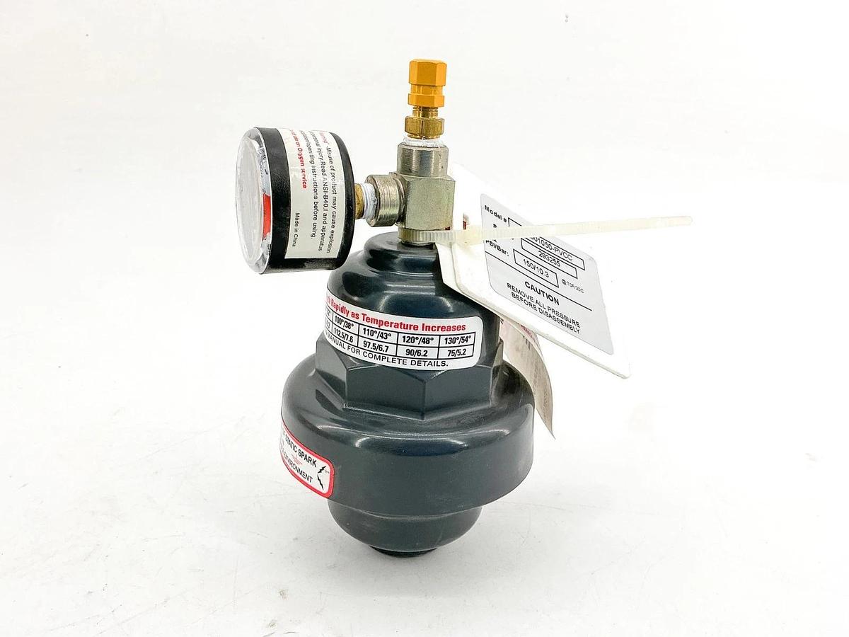 New Pulsafeeder NA601050-PVCC Pulsation Dampener 150PSI/10.3 PVC