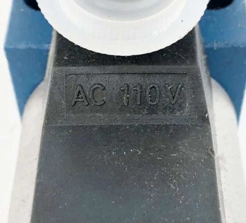 New Hydro Custom 4WE6J-6X/ER110BL Directional Valve 110V 1707