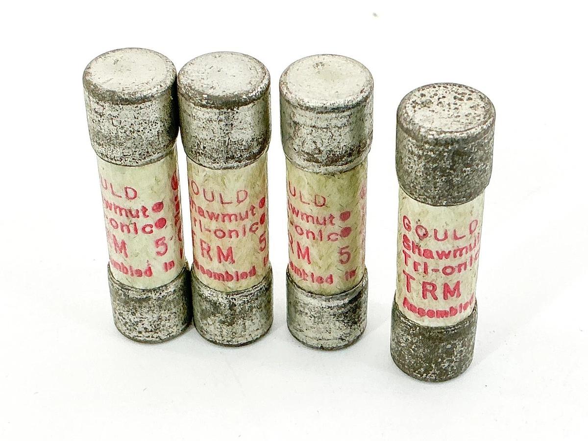 New Lot of 4 Gould Shawmut TRM5 Time Delay Fuse 5A 250V - No Box