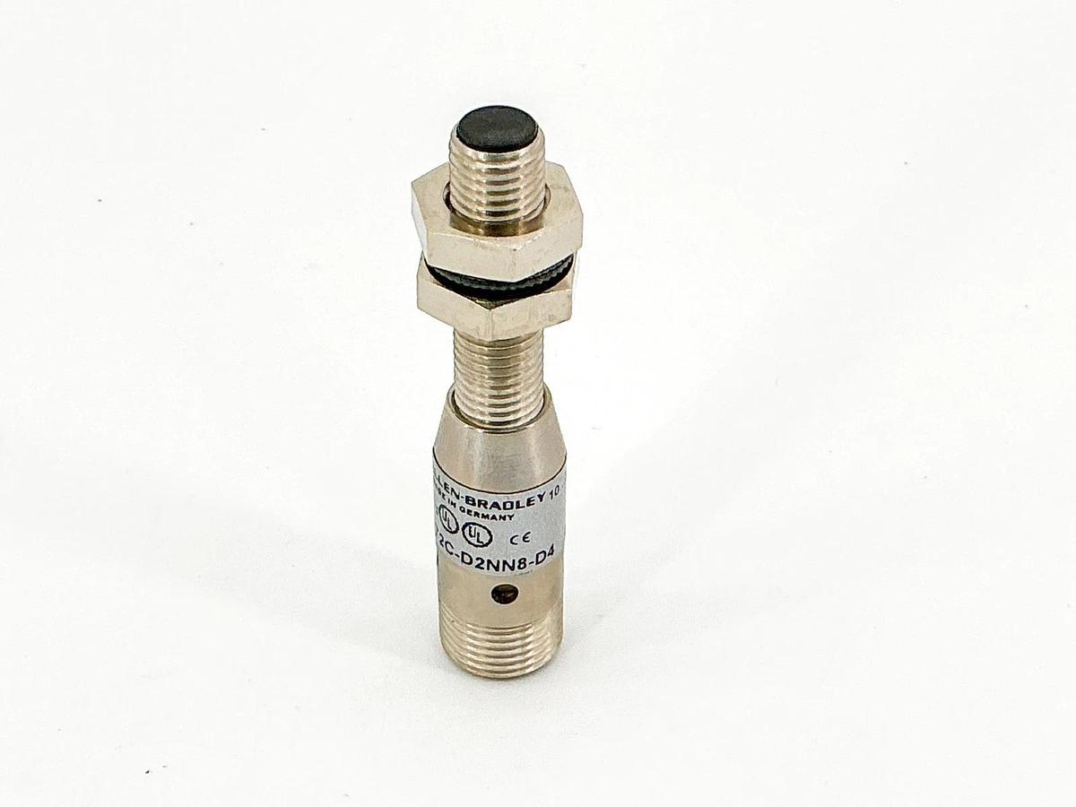 New Allen Bradley 872C-D2NN8-D4 Inductive Proximity Sensor 30V Ser.D - No Box