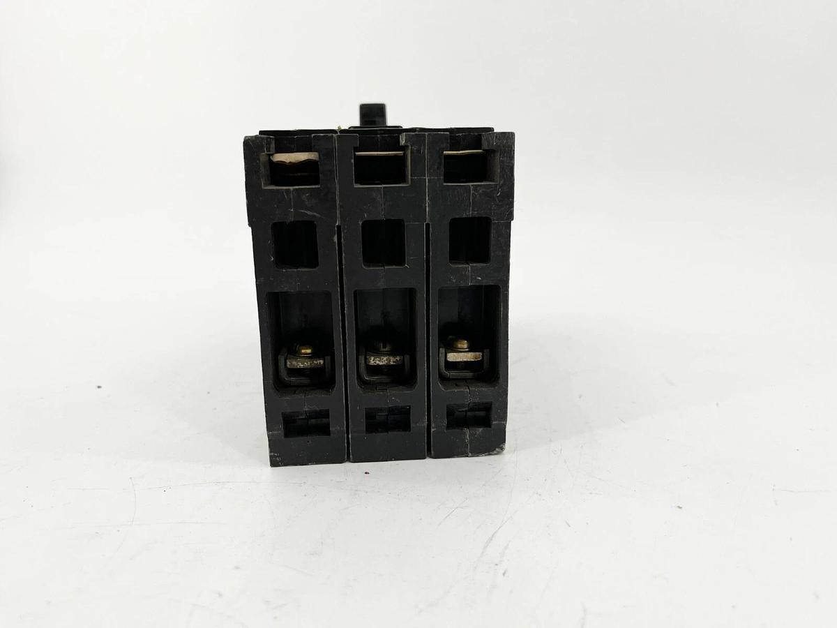 New Siemens E43A010 Circuit Breaker Interrupter 10A 480V 3P