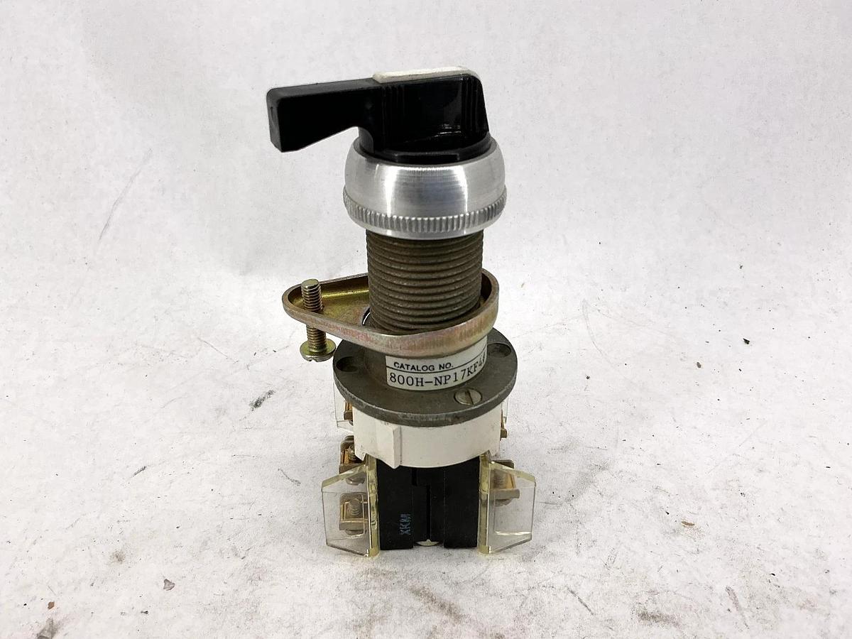 New Allen Bradley 800H-NP17KF4# Ser A Selector Switch 4-Position - No Box