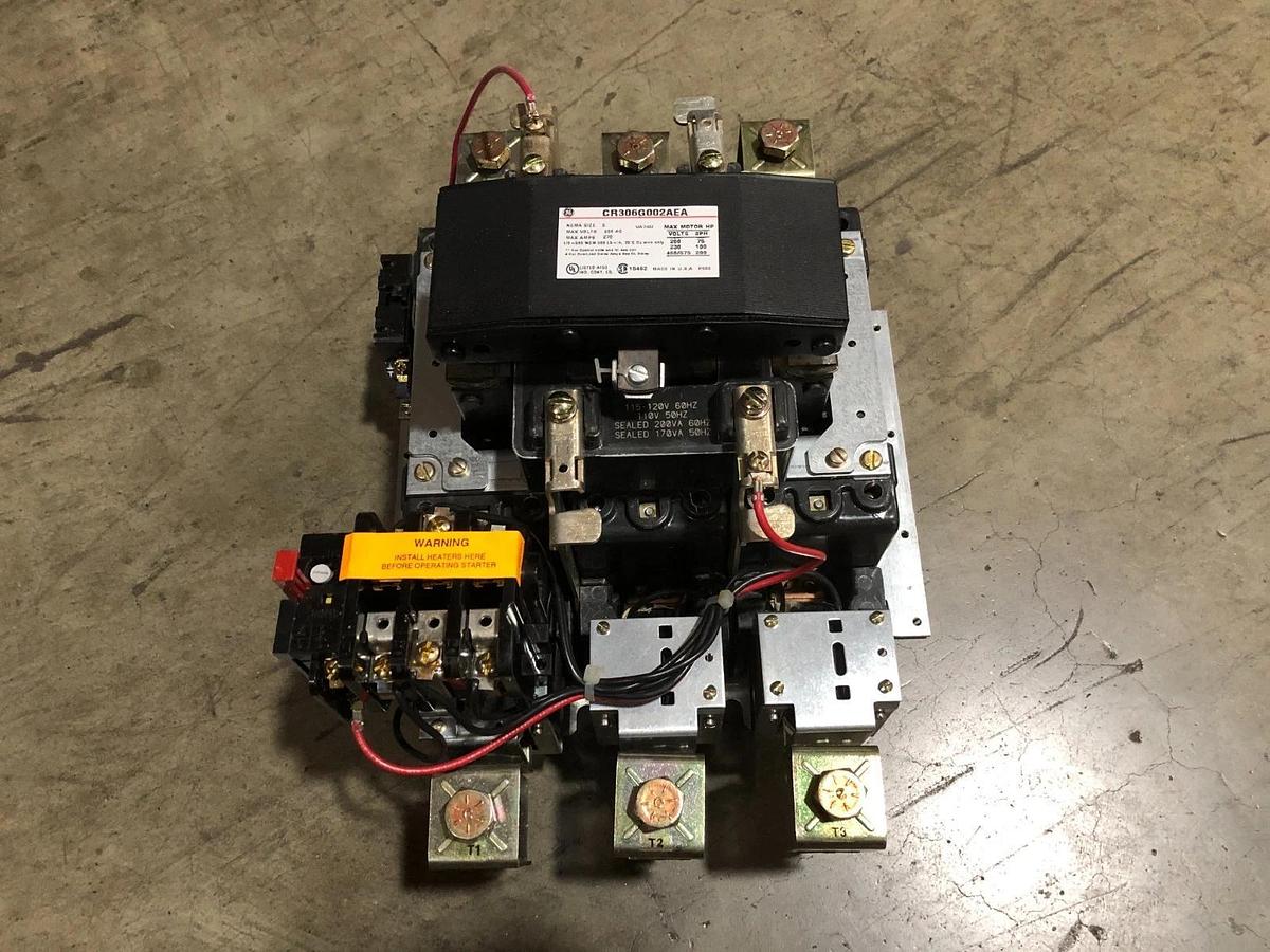 New General Electric CR306G002AEA Non-Rev Starter 270A 600VAC Size 5 120V Coil