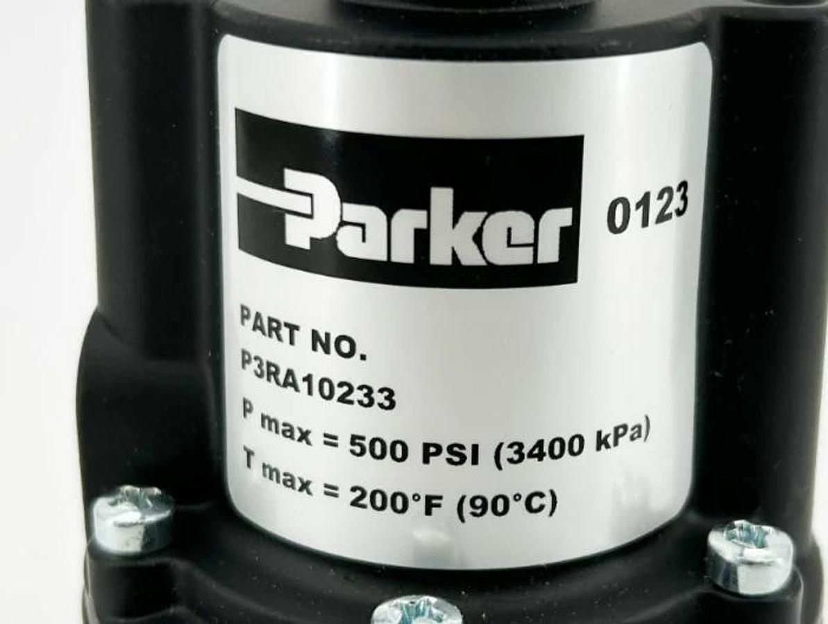 New Parker P3RA10233 Precision Regulator 3/8" NPT 500psi Max