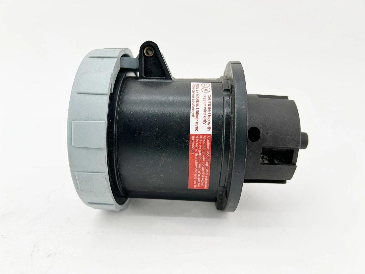 New Leviton 460R5W 4 Wire Industrial Grade Receptacle 600V 60A 3PH - No Box