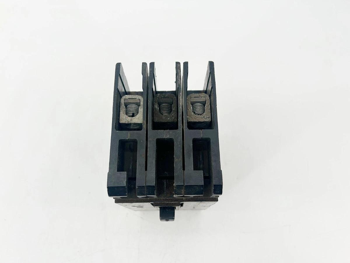 New Siemens Circuit Breaker Interrupter E43A005 5A 480V 3P