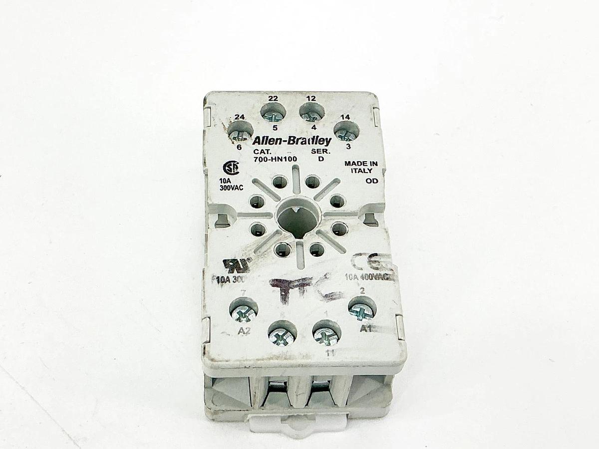 Used Lot of 4 Allen Bradley 700-HN100 Relay Base 10A 300V