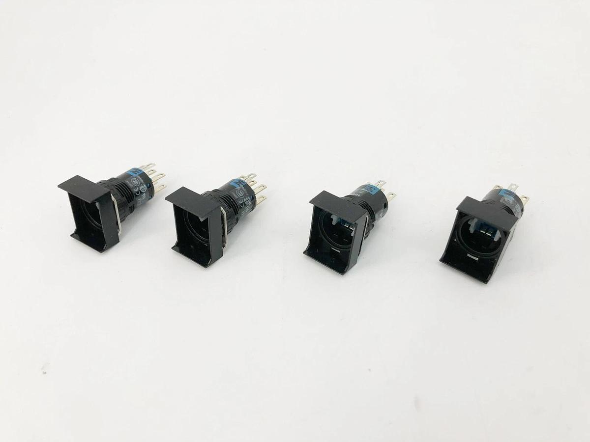 Lot of 4 New IDEC AL6H-M200 Momentary Rectangular Illuminated Pushbuttons