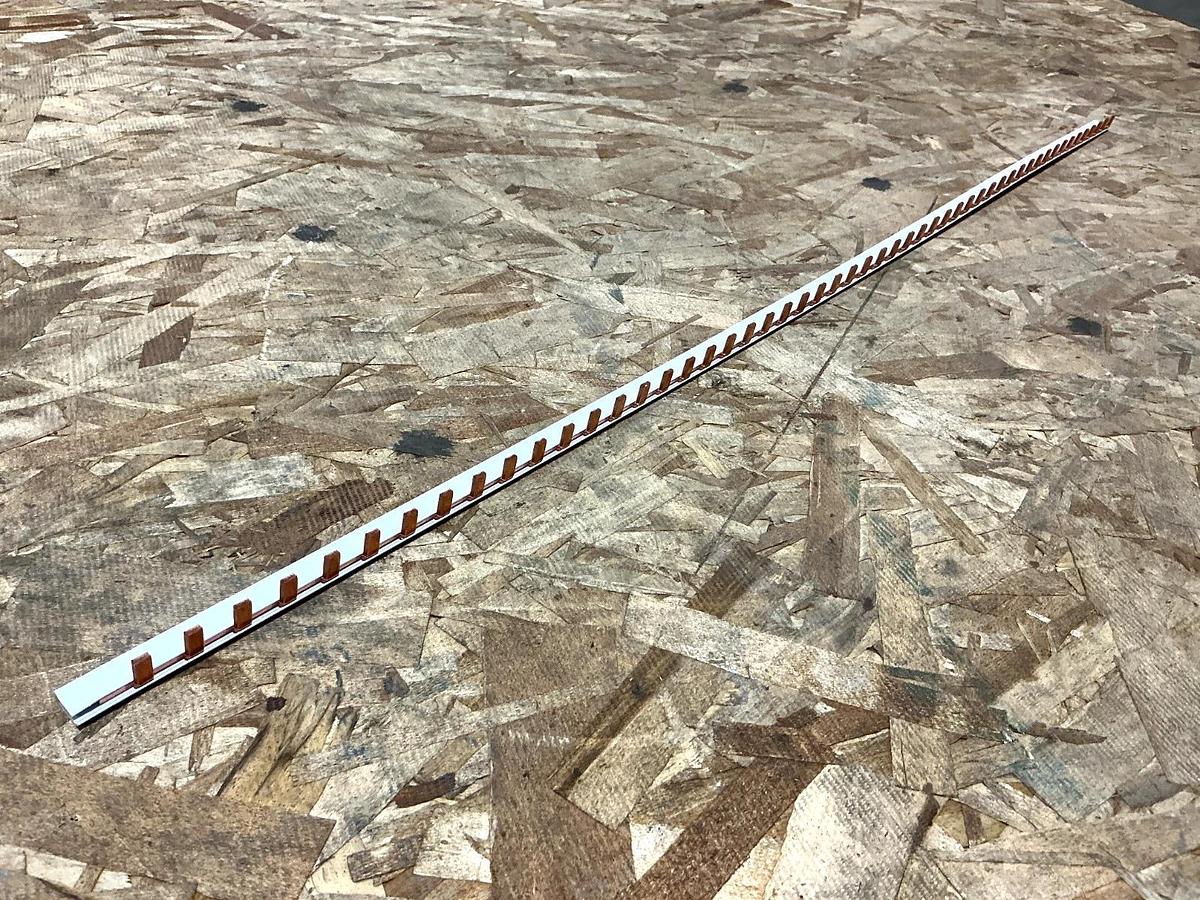 New Eaton BBUL25-1P-1M57-SP Bus Bar 1-Pole 57 Terminals 100A 480VAC 25QMM 121989