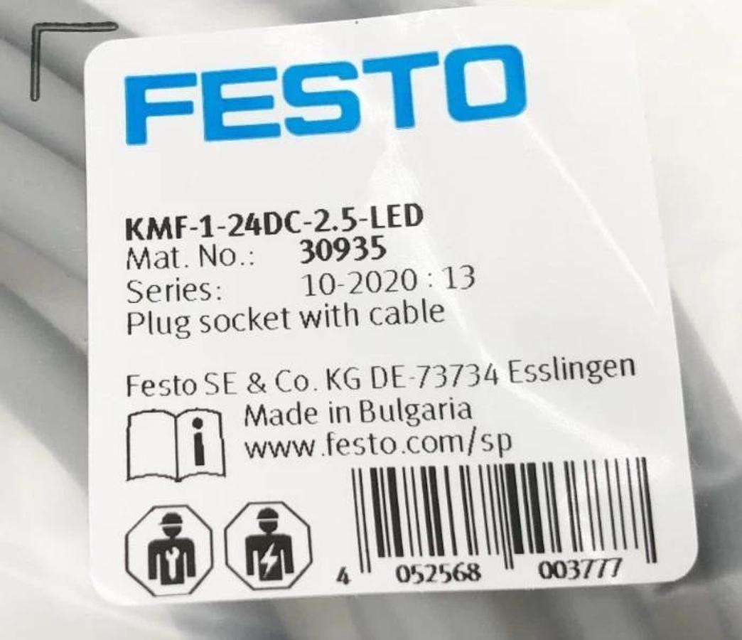 Lot of 2 New Festo KMF-1-24DC-2.5-LED Plug Socket Cables 2.5m 30935