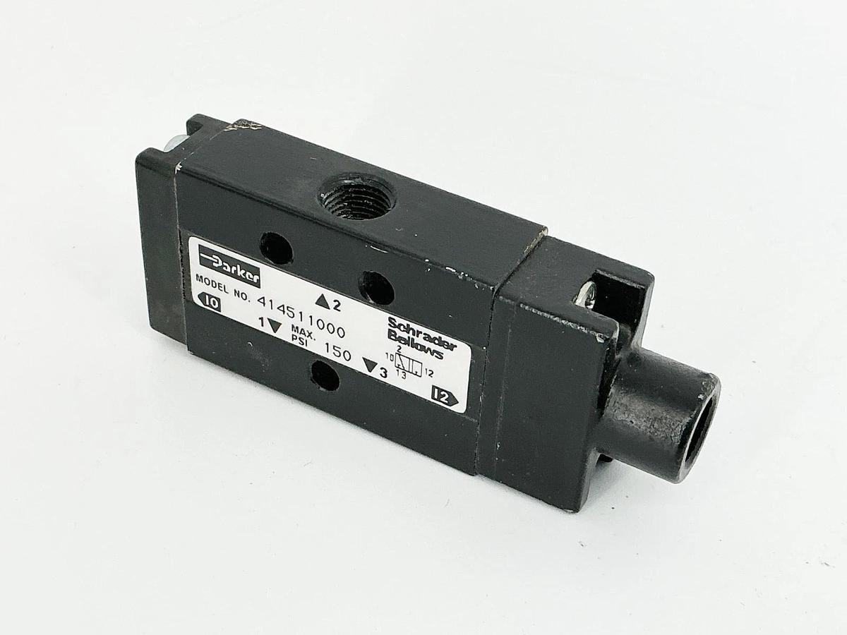 New Parker 414511000 3 Way Spool Valve 150PSI