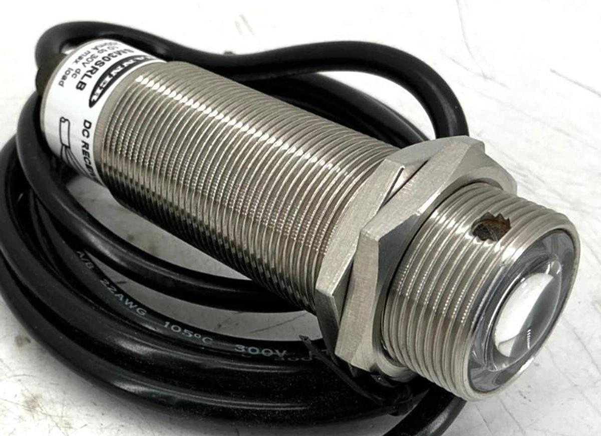 New Banner Engineering SM30SRLB Photoelectric Sensor 10-30VDC 27376 - No Box