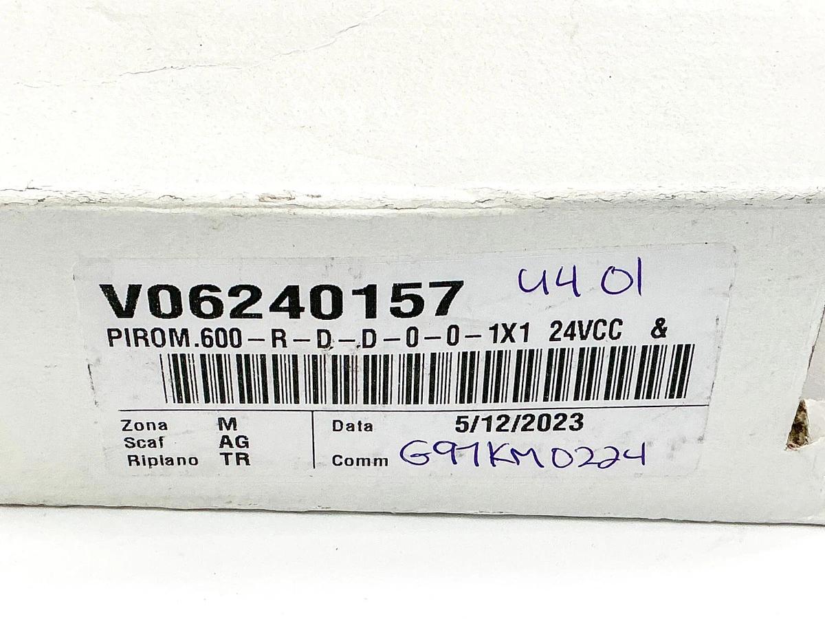 New OMS 600-R-D-D-0-0-1XI Temperature Control Unit 11-27VAC 10VA F096932 1XI