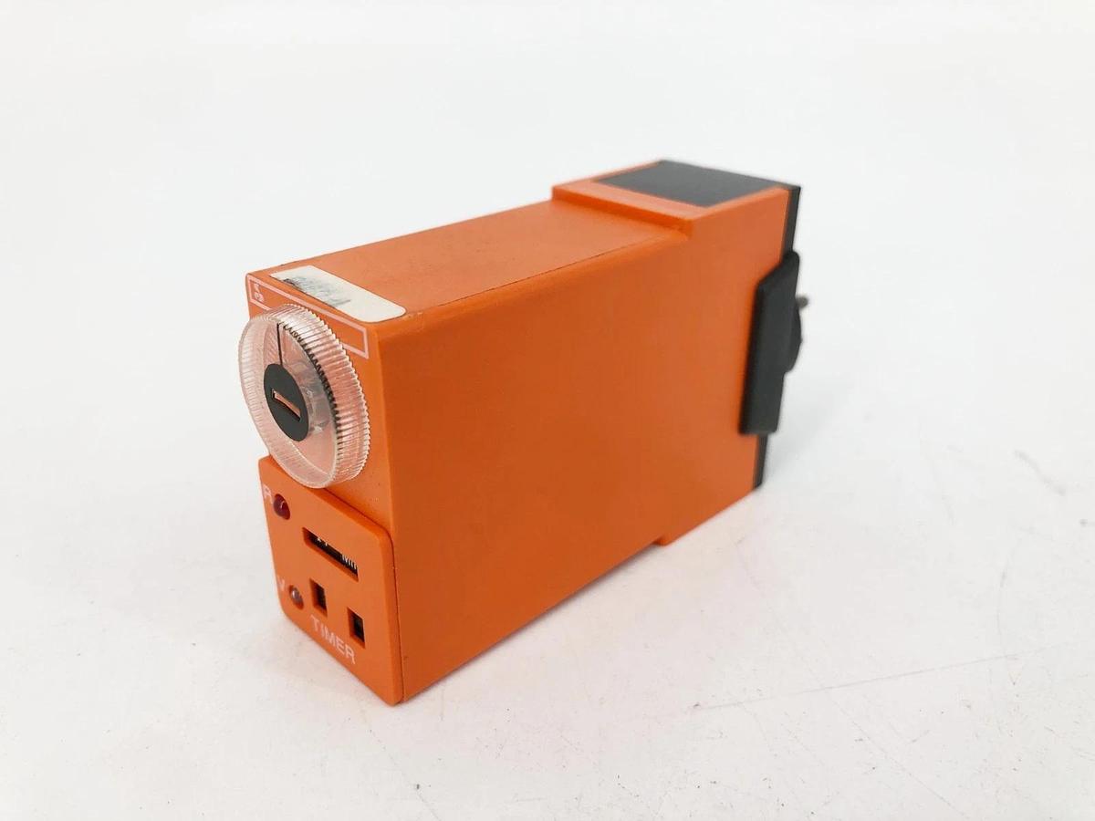 New Crouzet OLRU Multifunction Timer 110VAC Output: SPDT 10A 240VAC