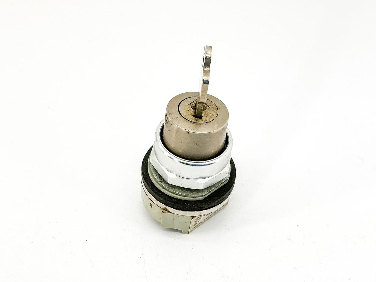 Used Allen Bradley 800T-H3103B Lock Cylinder Switch Type 4/13 Ser.T