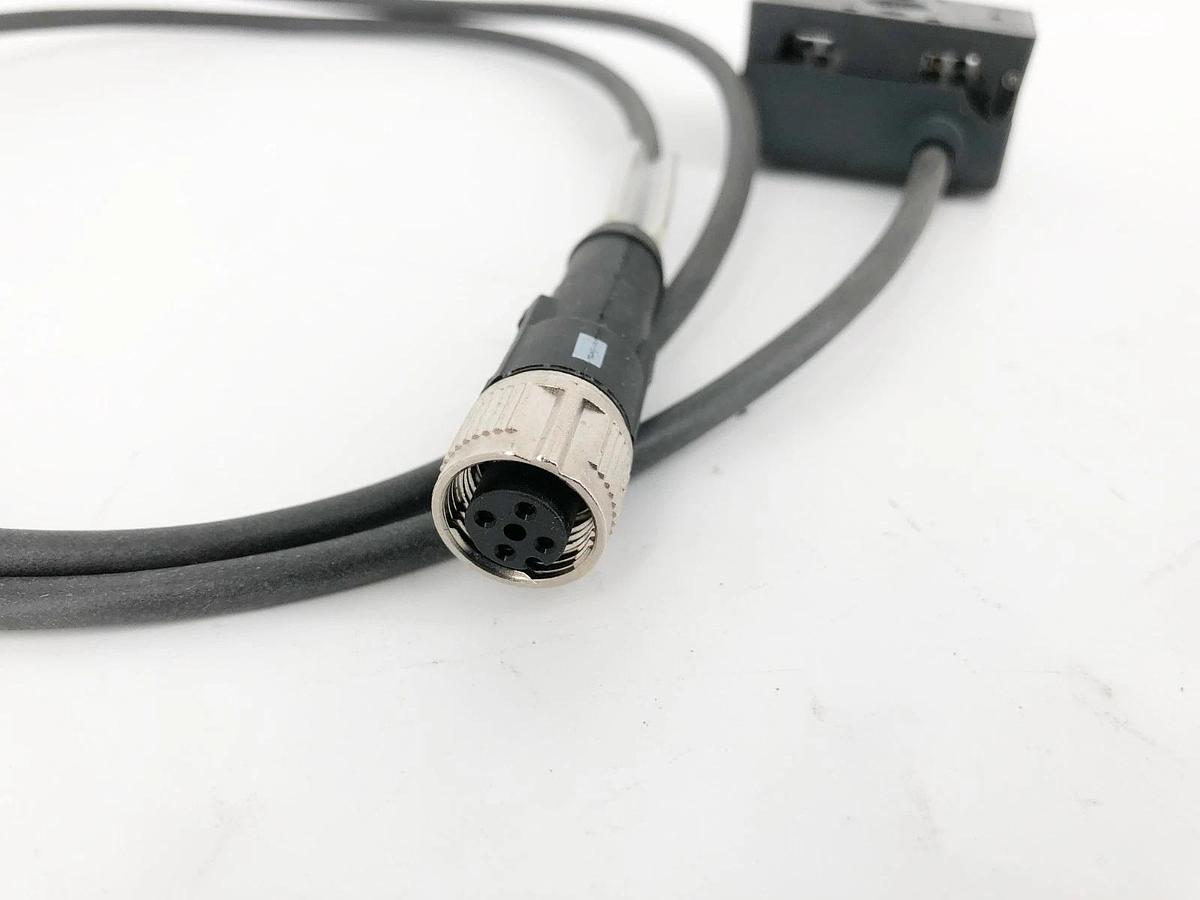 New Phoenix Contact SAC-ASI-J-Y-N-PUR-1,0-FS SCO Distributor 1407573 - No Box