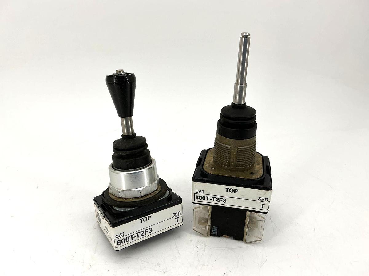 Used Lot of 2 Allen Bradley 800T-T2F3 Ser T Toggle Switch 2-Way MISSING HANDLE CAP