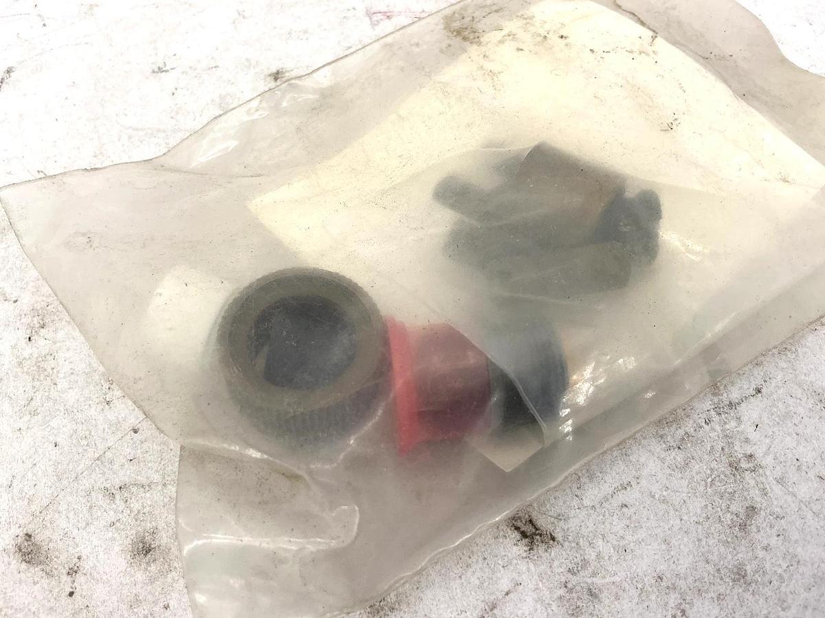 New ITT Cannon KPT06F12-10S Connector Assembly MS3116F12-10S 10-Pin