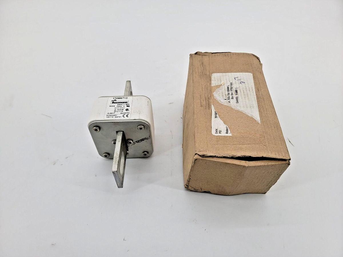 New Bussmann 170M6713 High Speed Fuse 900A 690VAC