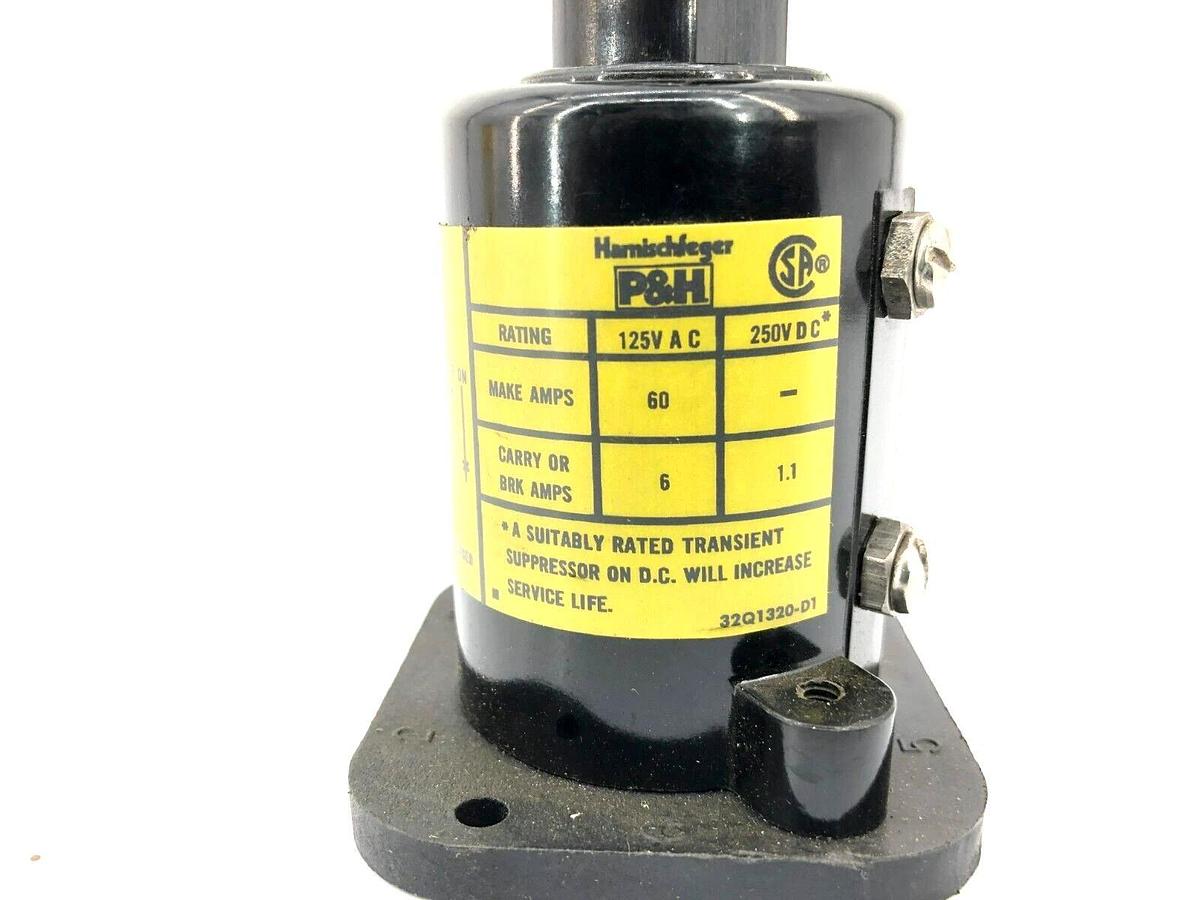 New P&H 32Q1320-D1 Relay Switch Push Button