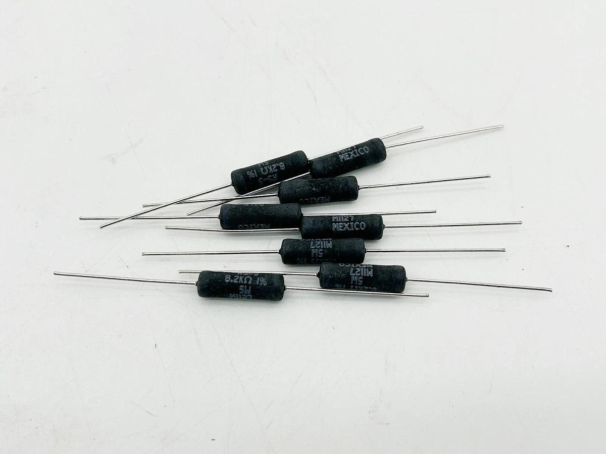 New Lot of 7 Dale 41K9212 Resistor RS-5 8.2K OHMS RS0058K200FE12
