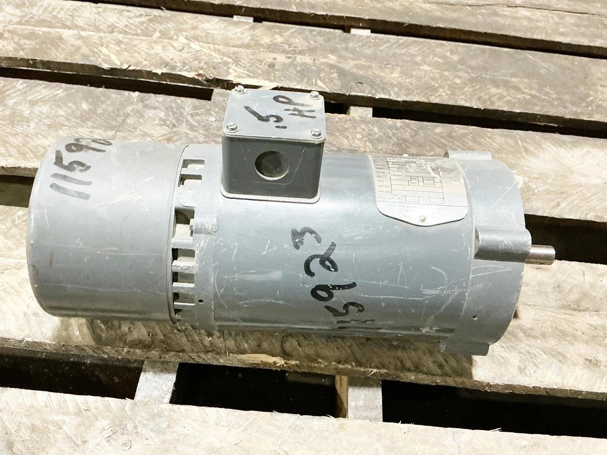 Used Boston Gear FYTB-B 34-2763-527-D Electric Motor 5HP 575V 3PH 56C Frame 1725RPM