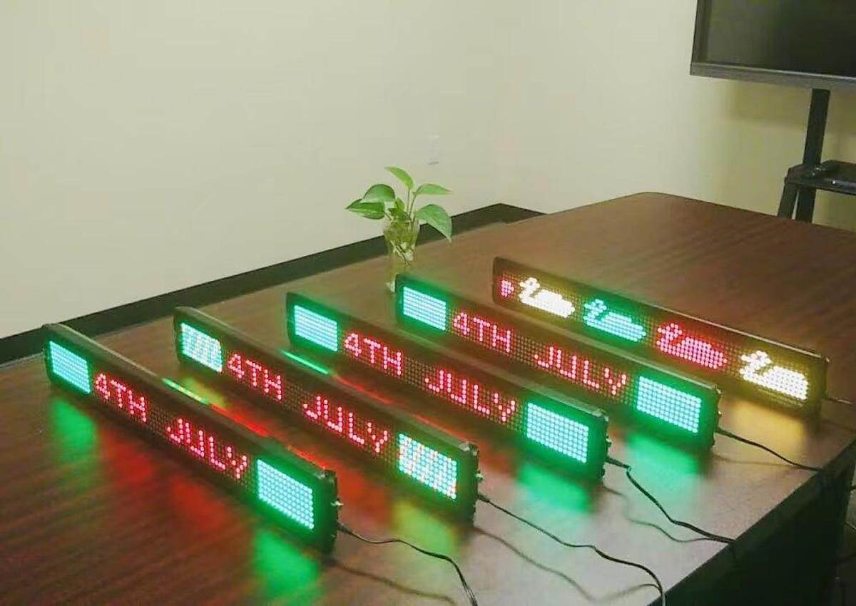 Used Beta-Brite 1040-1111 Electronic Color Message Display 12V MISSING REMOTE
